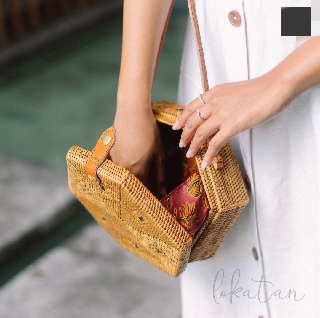 bamboo products for women , stylish eco-friendly , unique gift , trendy , handmade, handcrafted, handwoven