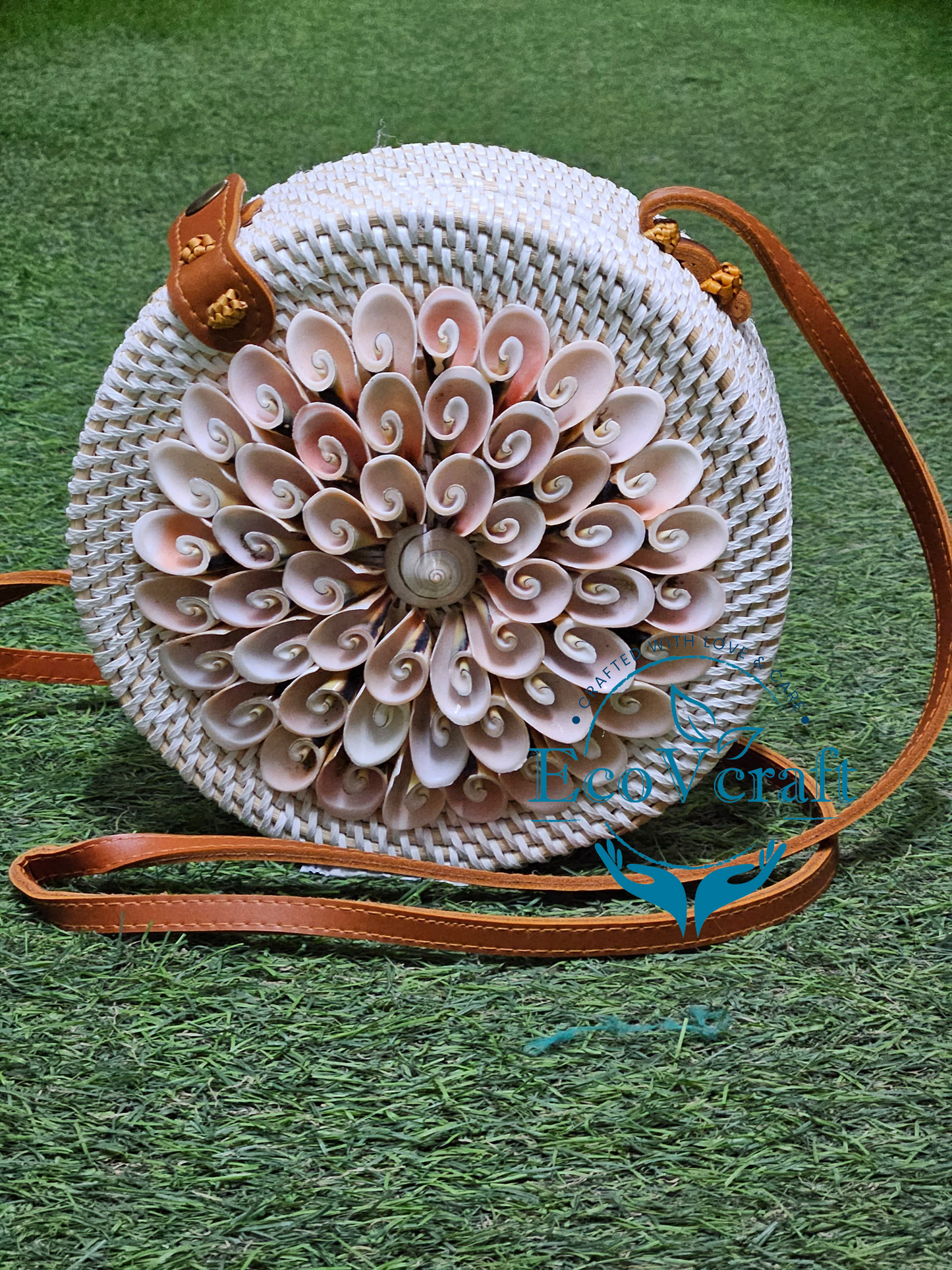 Boho Snail Shell White Round Sling Bag