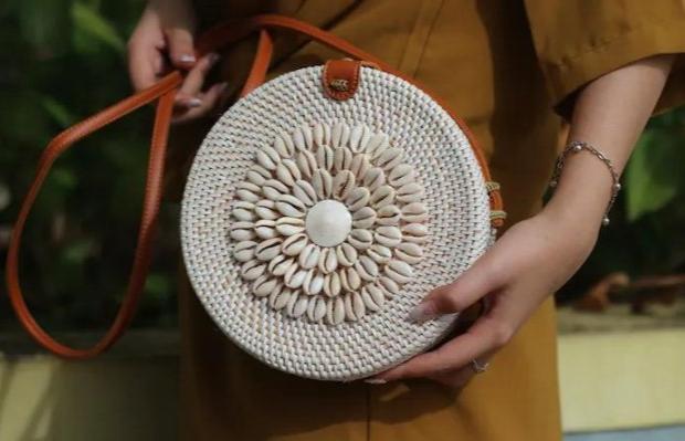 bamboo products for women , stylish eco-friendly , unique gift , trendy , handmade, handcrafted, handwoven